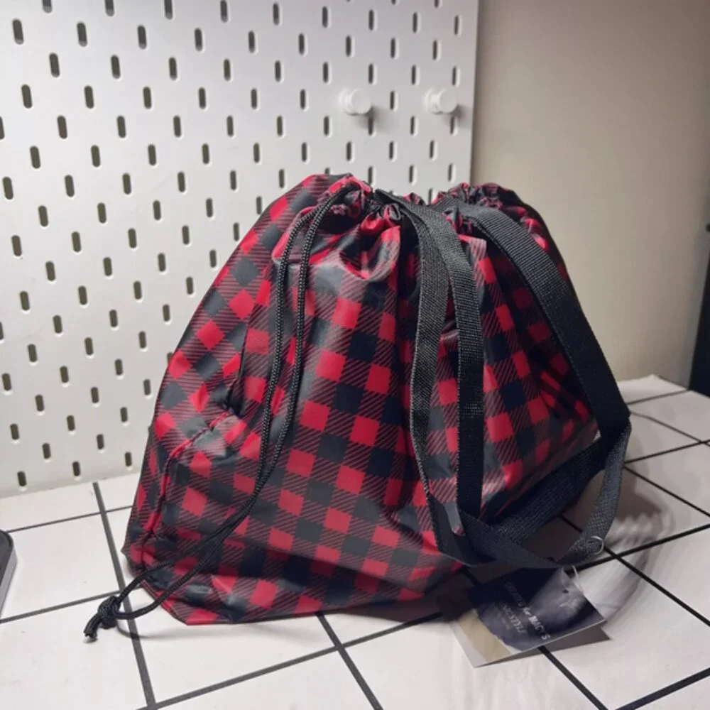 NWT Macys Red & Black Buffalo Check Plaid Nylon Large Drawstring Eco Tote Bag